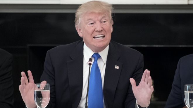 トランプ大統領は19日に共和党の上院議員らをホワイトハウスに招き昼食会を開いた