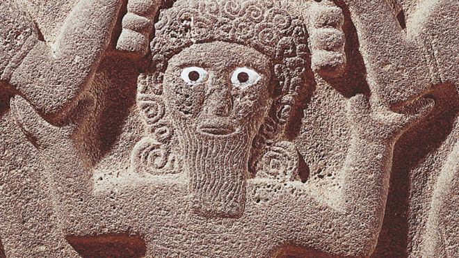 Detalle de tableta decorativa mostrando a Gilgamesh, de la civilización asiria, siglo IX a.C.