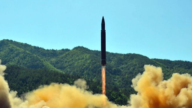 北朝鮮 グアム攻撃計画 8月半ばまでに用意 Bbcニュース