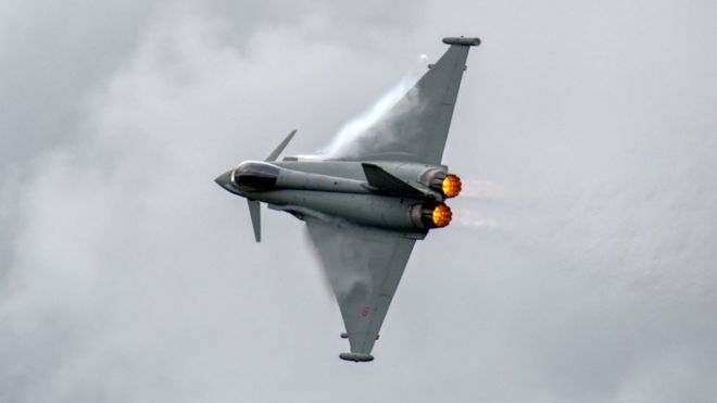RAF jets diverted due to bad weather at Kinloss _114009374_typhoon