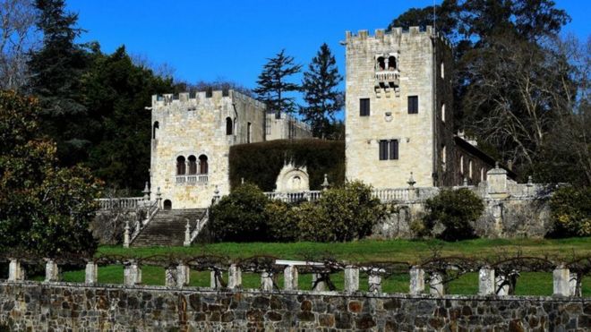 Yazlık Saray'ın mülkiyeti tartışması Franco'nun varislerinin binayı satışa çıkarmasıyla gündeme gelmişti