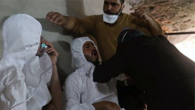 الولايات المتحدة تفرض عقوبات على مئات الموظفين في مركز أبحاث سوري بسبب هجوم كيماوي _95772674_104dc583-eed5-45e0-bc0a-7af9f56999d8