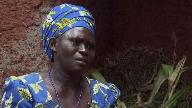 Anne-Marie, que teve quatro filhos assassinados no genocídio de Ruanda