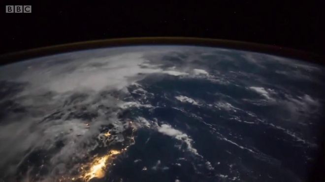 Молнии на планете Земля: таймлапс с МКС