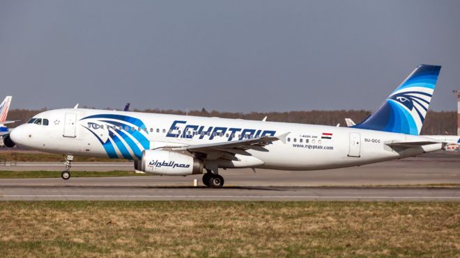 Фотография из файла EgyptAir Airbus A320-232 (регистрация SU-GCC), который пропал без вести во время полета из Парижа в Каир под рейсом MS804 19 мая 2016 года