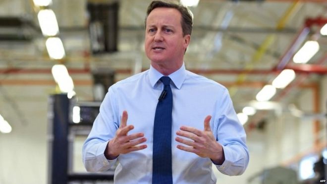 Дэвид Кэмерон выступает на заводе Siemens в Уилтшире 2 февраля