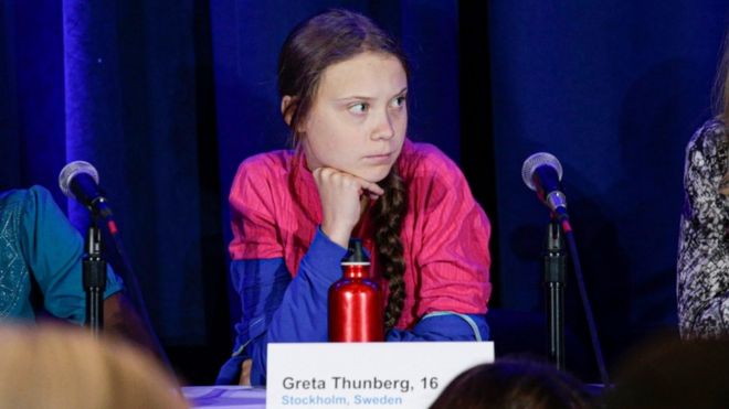 A ativista Greta Thunberg e outras 15 crianças de todo o mundo apresentaram queixa oficial sobre a crise climática ao Comitê dos Direitos da Criança das Nações Unidas