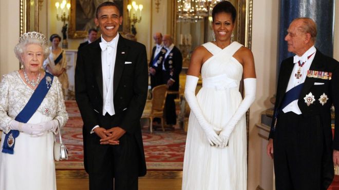 Королева и принц Филипп приняли Обаму на ужин в 2011 году