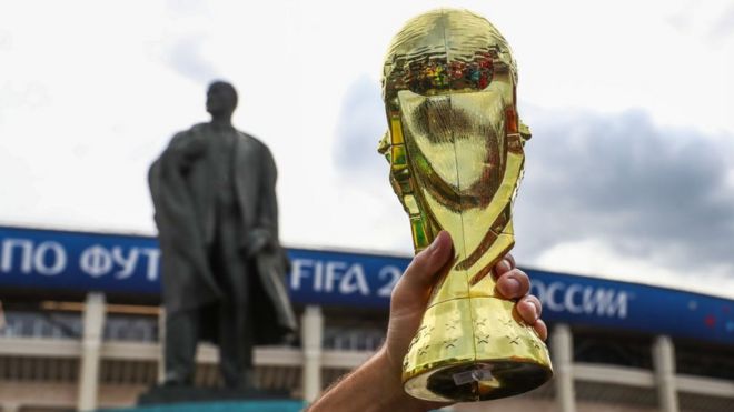 Réplica del trofeo oficial de la Copa del Mundo