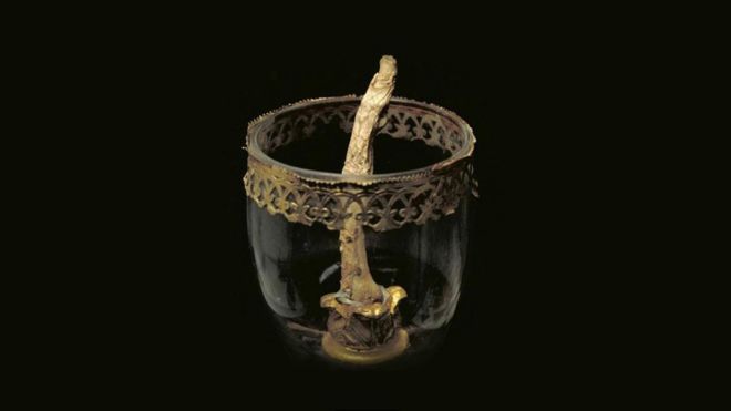 Floransa Müzesi'nde Galileo'nun parmağı