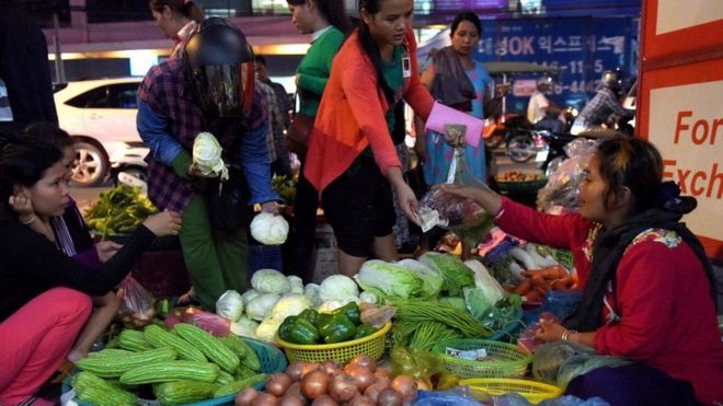 Cảnh sinh hoạt chợ ở Campuchia - ảnh minh họa
