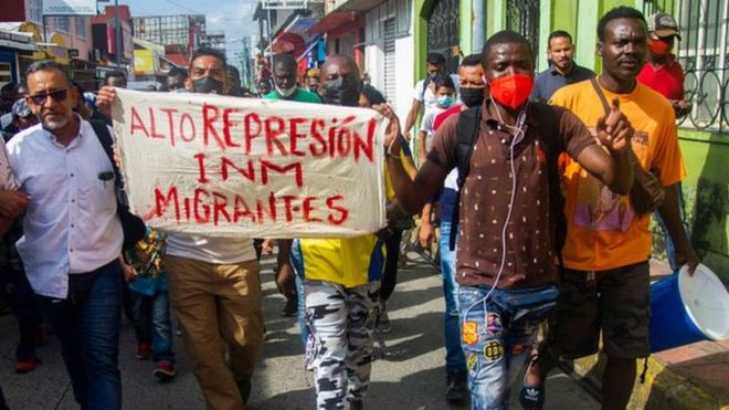 Protesta de haitianos en Tapachula.