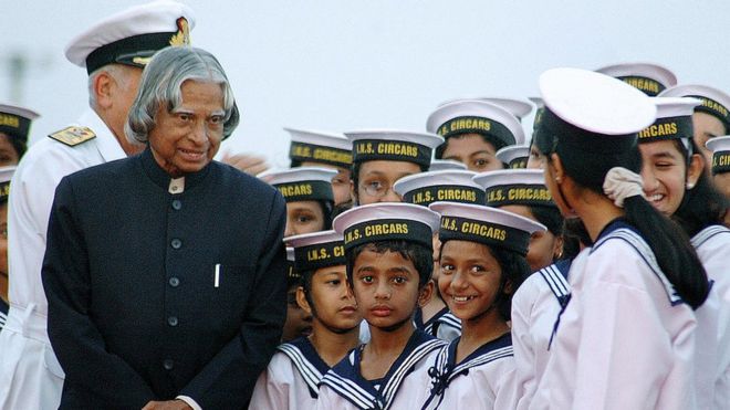 மாணவர்களுடன் கலாம்