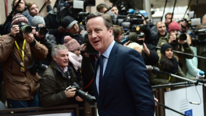 Премьер-министр Великобритании Дэвид Кэмерон прибыл в Брюссель (18 февраля)