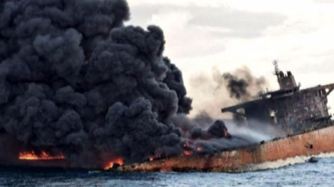 เรือบรรทุกน้ำมันซานจีของอิหร่านเกิดระเบิดขึ้นอีกครั้งและจมลงเมื่อวานนี้ (14 ม.ค.)