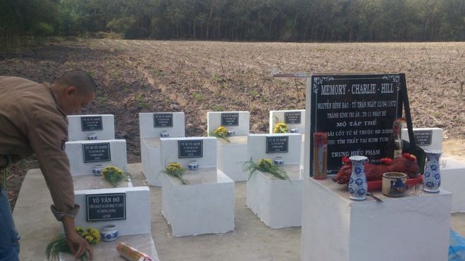 Khu mộ tập thể quân nhân chết ở đồi Charlie vào năm 1971 được lập tại Chơn Thành, Bình Phước vào các năm 2014, 2015