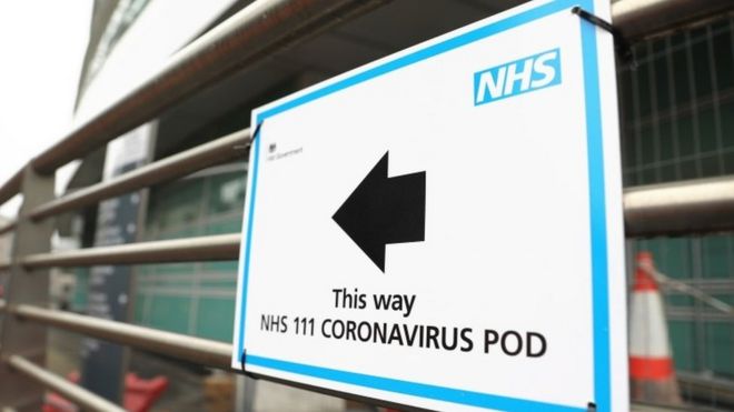 Знак коронавируса в Лондоне