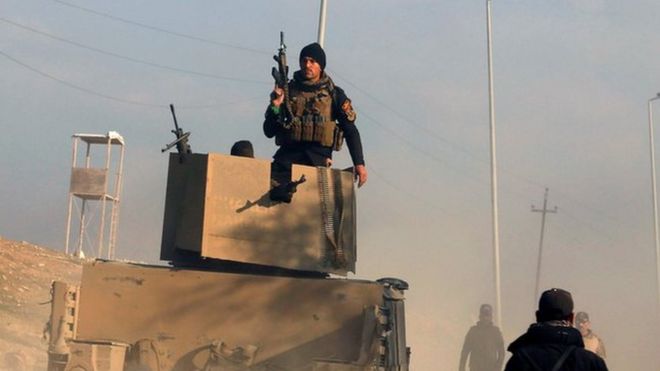 イラク軍、モスルの政府庁舎を掌握