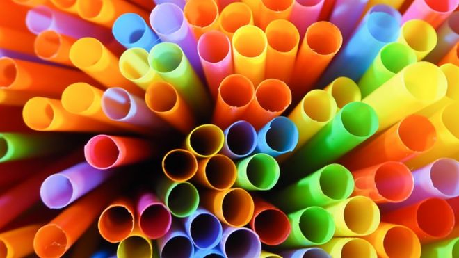 Plastic: Government plans to ban single-use plastic cutlery in England -  BBC Newsround