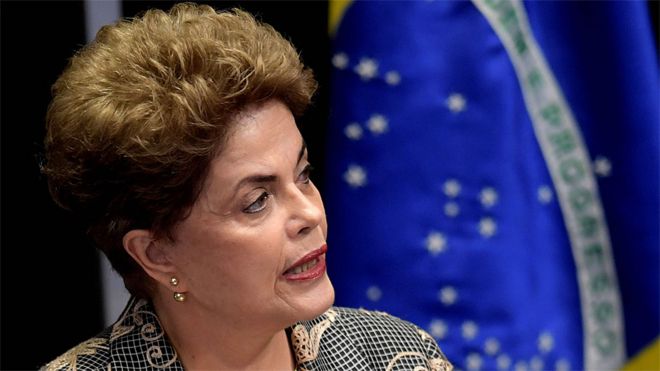 Dilma discursa no Senado