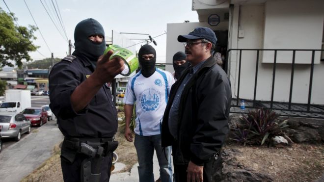 Police Investigators Stand Outside The Mossack Fonseca Offices In San Salvador El Salvador April 8 Police Investigators Stand Outside The Mossack Fonseca Offices In San Salvador El Salvador April 8