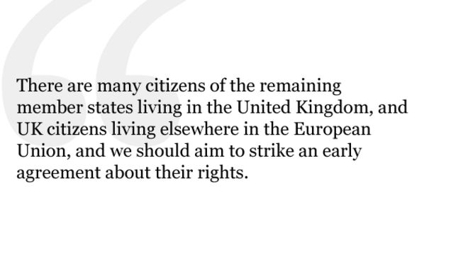 Например, многие граждане остальных государств-членов проживают в Соединенном Королевстве, а граждане Соединенного Королевства проживают в других странах Европейского союза, и мы должны стремиться к скорейшему достижению соглашения об их правах.