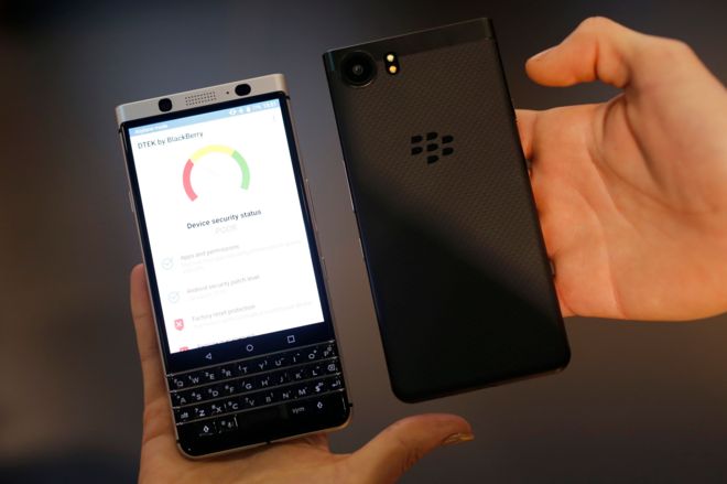 Мобильные телефоны Blackberry KEYone