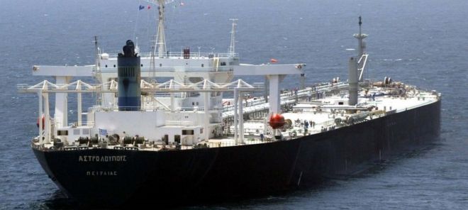 Нефтяной танкер Anangel Zhongte (ранее известный как Astro Lupus), принадлежащий Греции и находящийся под его флагом
