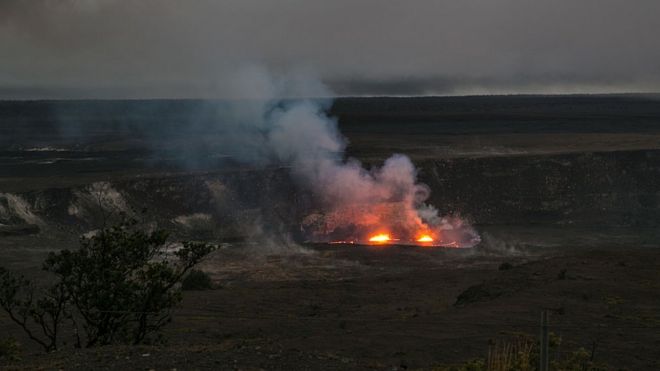 Resultado de imagen para Un soldado sobreviviÃ³ tras caer a la caldera, de uno de los volcanes