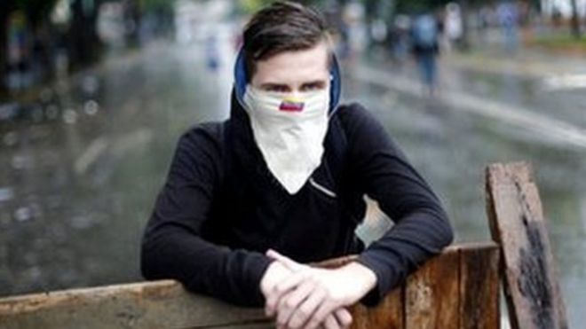 участник протестов