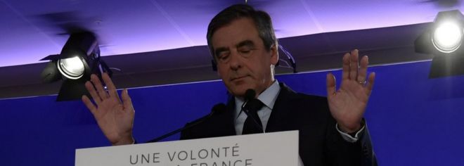 Франсуа Фийон говорит со своими сторонниками 24 апреля