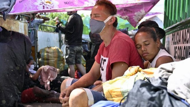Venezolanos regresando