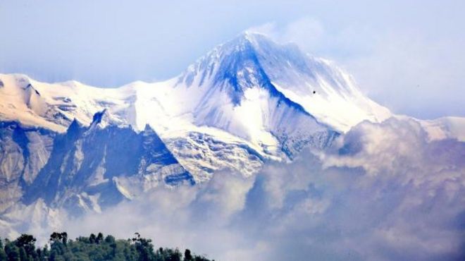 尼泊尔看珠穆朗玛峰