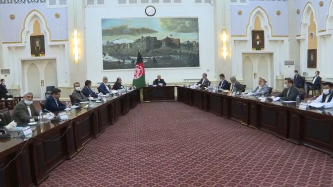 جلسه فوق‌العاده کابینه برای مقابله با شیوع کرونا در افغانستان