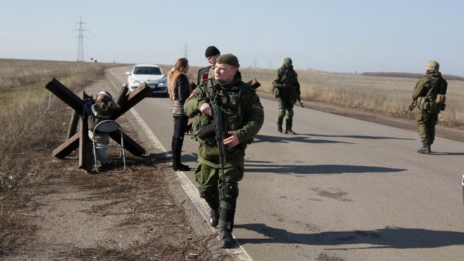 Фото з обміну полоненими між українською стороною та бойовиками "ДНР, в Донецькій області 20 лютого 2016 року
