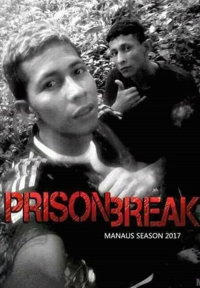 Селфи Бремера и другого беглеца выглядела как плакат, рекламирующий сериал Prison Break