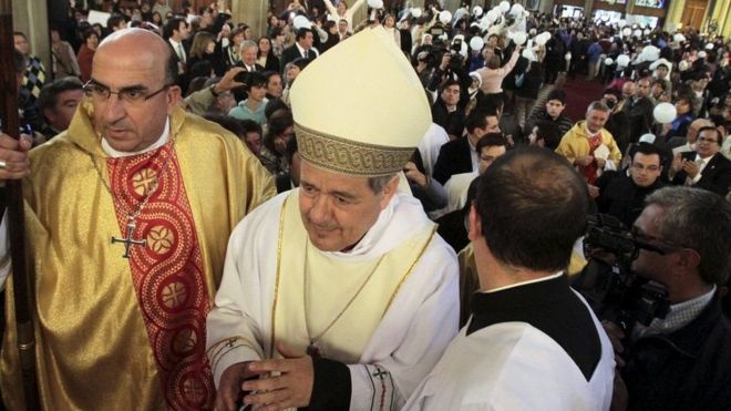 Juan Barros asumiendo como obispo de Osorno