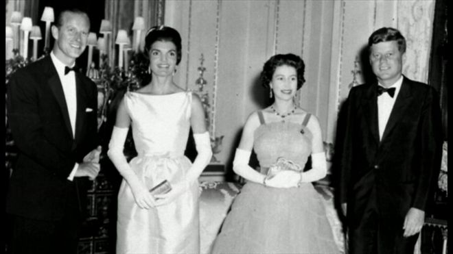 エリザベス女王90歳　接見した米大統領も歴史物語る
