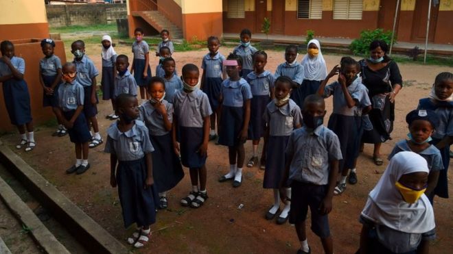 Des élèves de l'école primaire Obele-Odan à Lagos.
