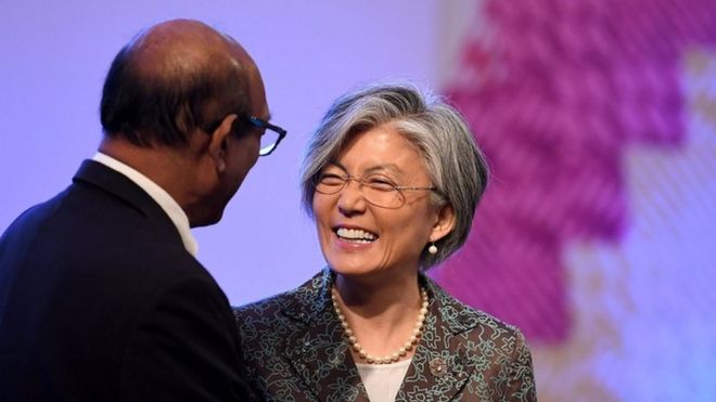 South Korean Foreign Minister Kang Kyung-wha talks to an ASEAN foreign minister during the ASEAN-Republic of Korea (ROK) Ministerial Meeting in Philippine International Convention Center in Pasay city, metro Manila, Philippines 6 August 2017.