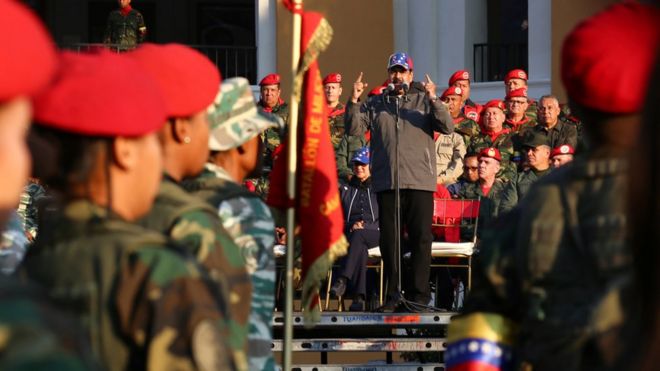 Maduro fala para militares em comemoraÃ§Ã£o de revolta liderada por ChÃ¡vez