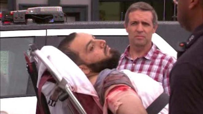 Ahmad Khan Rahami on stretcher in image from video by WABC (19 September)