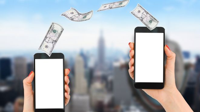 Мобильный платеж или перевод денег со смартфона