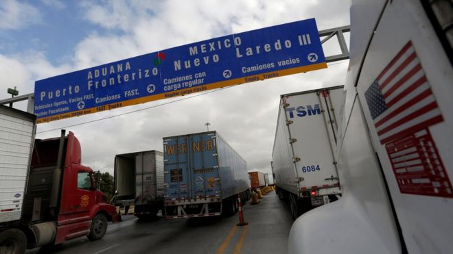 Всемирный торговый мост в Нуэво-Ларедо, Мексика, 2 ноября 2016 года