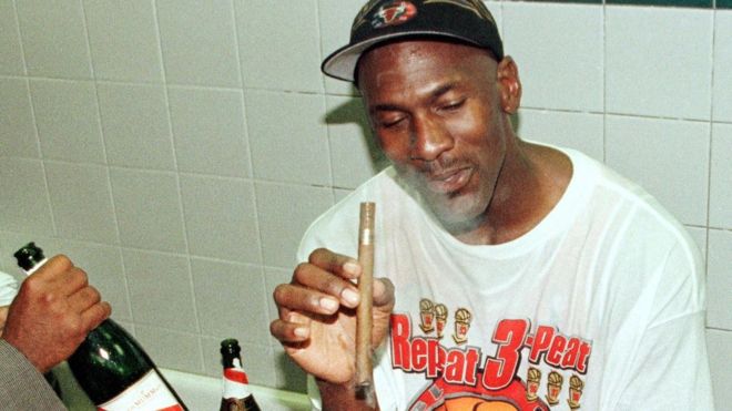 Michael Jordan's 1998 Finals Sneakers Have a Record-Breaking $1.8M
