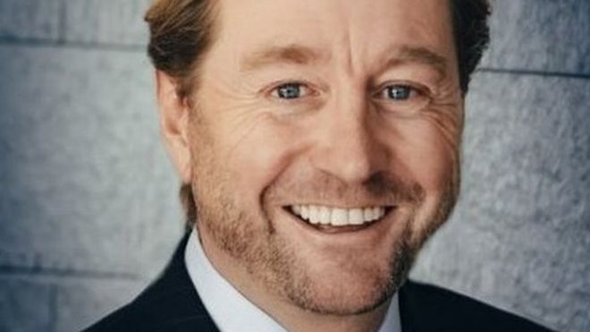 ملياردير نرويجي يتبرع بمعظم ثروته لتنظيف المحيطات