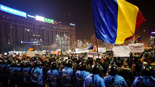 Протестующие в Бухаресте