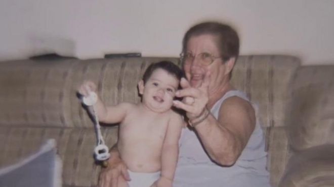 Isabel com criança