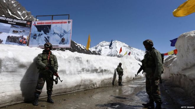 Военные на китайско-индийской границе