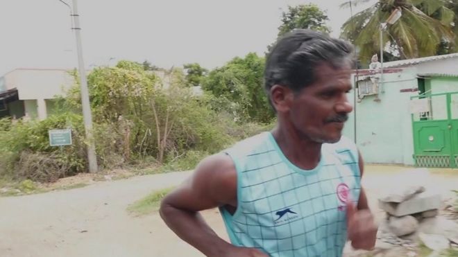 61 வயதில் மாரத்தான் ஓடும் கோவை ராமசாமி